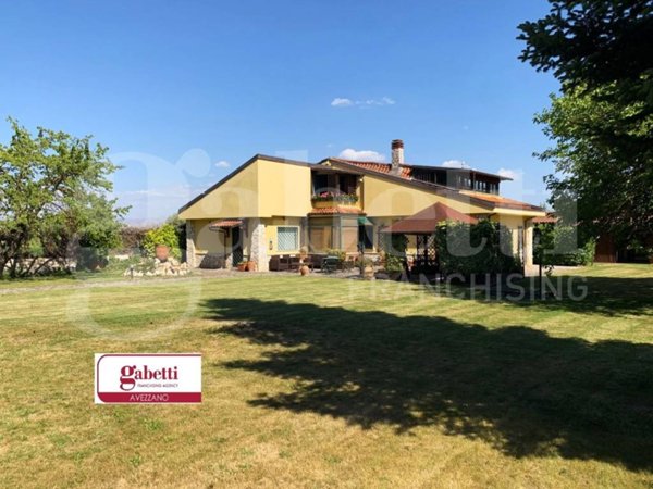 casa indipendente in vendita ad Avezzano