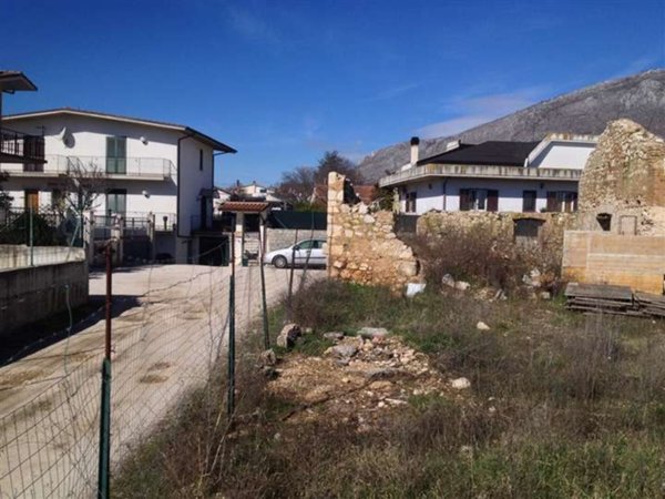 terreno edificabile in vendita ad Avezzano in zona San Pelino