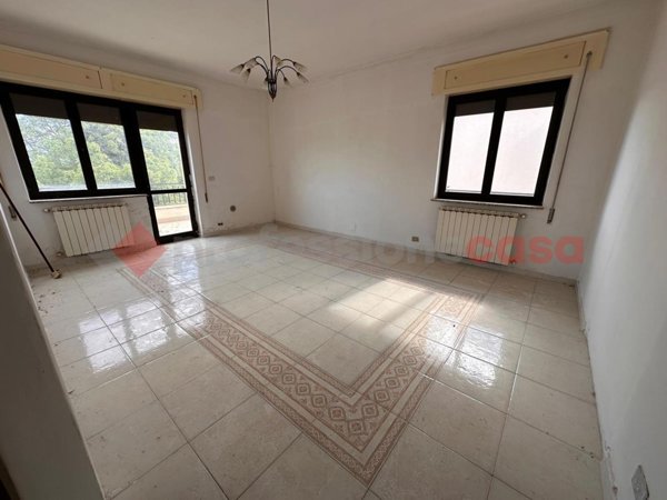 appartamento in vendita ad Avezzano in zona Caruscino