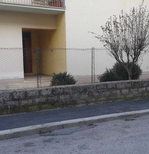 casa indipendente in vendita ad Avezzano