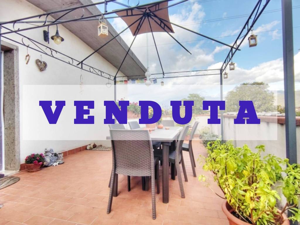 casa indipendente in vendita ad Avezzano
