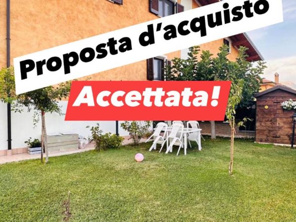 casa indipendente in vendita ad Avezzano in zona San Pelino