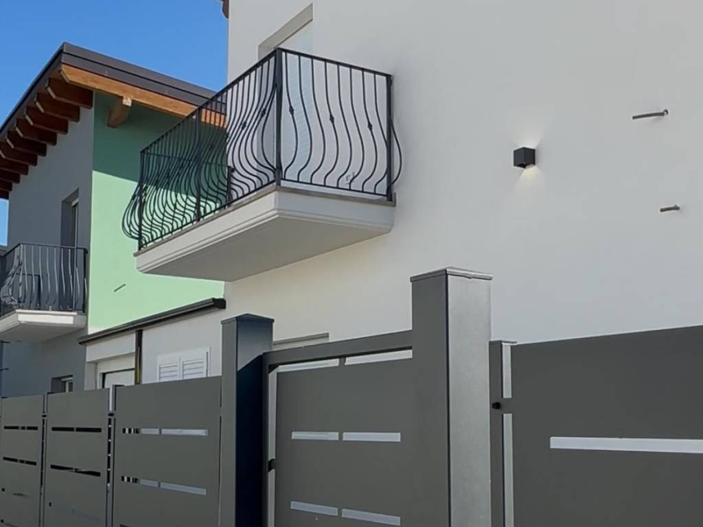 casa indipendente in vendita ad Avezzano