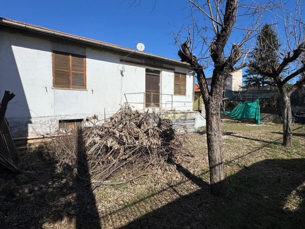 casa indipendente in vendita ad Avezzano