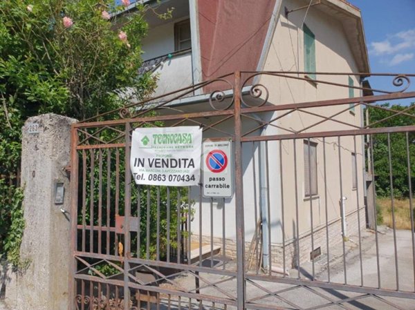 casa indipendente in vendita ad Avezzano