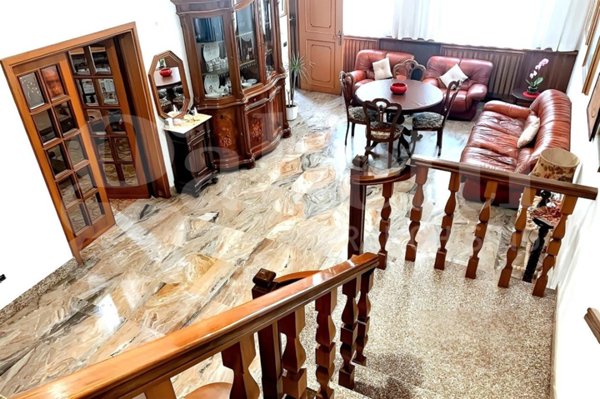 casa indipendente in vendita ad Avezzano