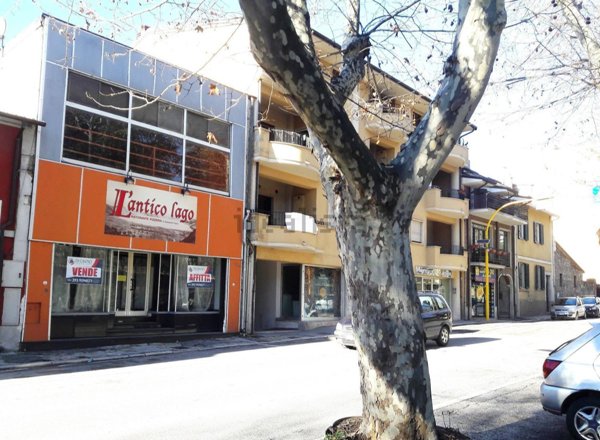 locale commerciale in vendita ad Avezzano