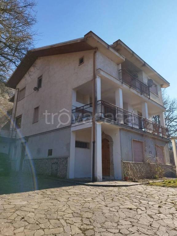 appartamento in vendita ad Avezzano in zona Cese
