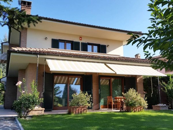 casa indipendente in vendita ad Avezzano