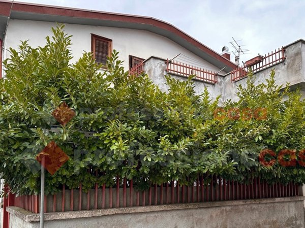 casa indipendente in vendita ad Avezzano