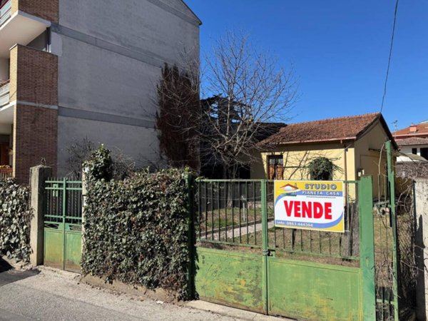 casa indipendente in vendita ad Avezzano