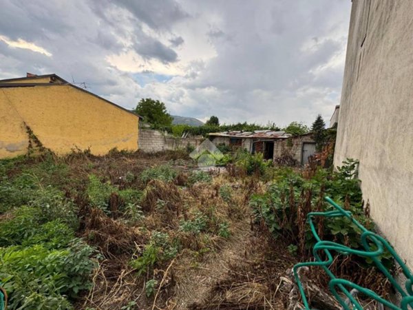 terreno edificabile in vendita ad Avezzano