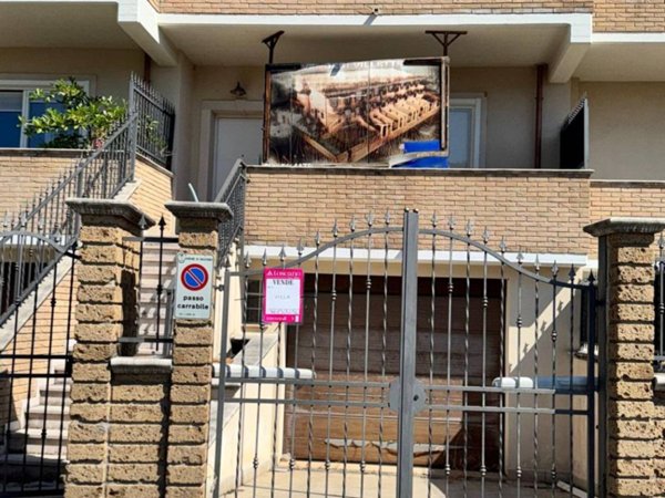 villetta a schiera in vendita ad Avezzano