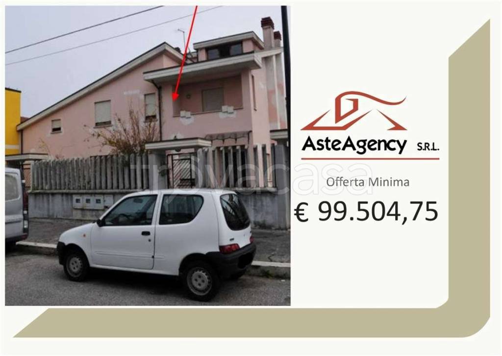 casa indipendente in vendita ad Avezzano