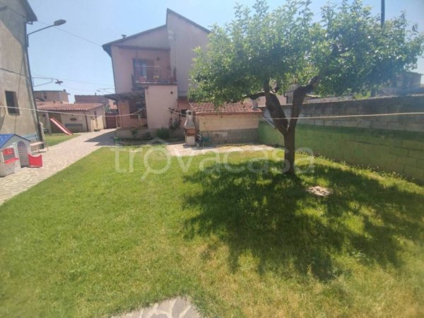 casa indipendente in vendita ad Avezzano