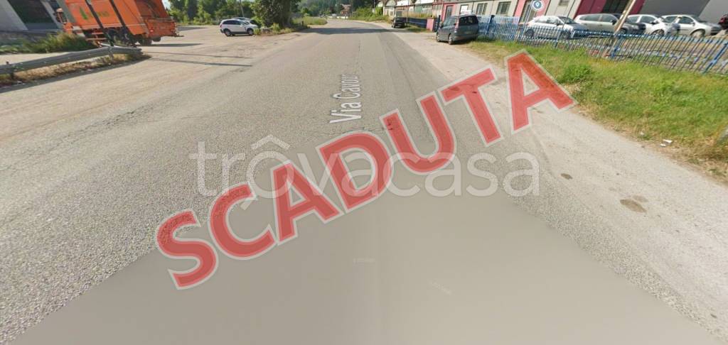 locale commerciale in vendita ad Avezzano