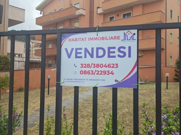 negozio in vendita ad Avezzano