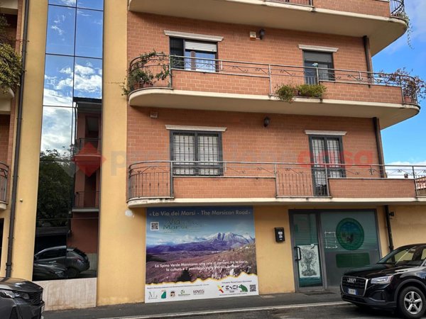 locale commerciale in vendita ad Avezzano