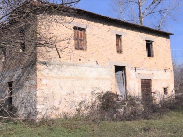 casa indipendente in vendita ad Avezzano in zona Paterno