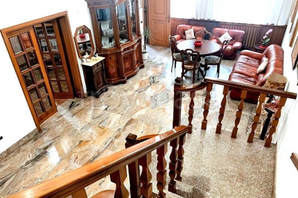 casa indipendente in vendita ad Avezzano