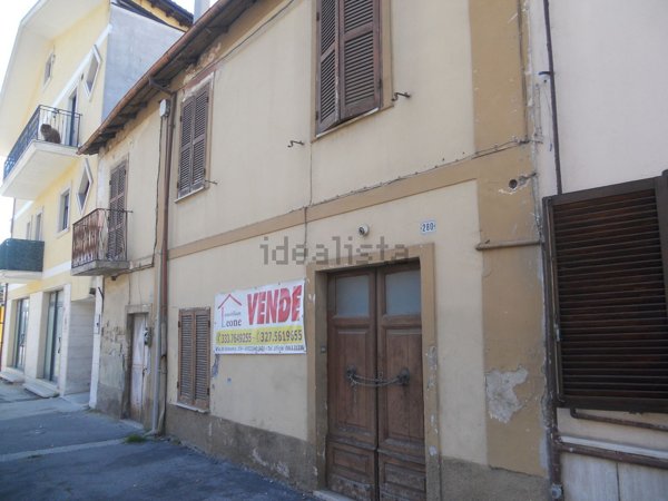 casa semindipendente in vendita ad Avezzano