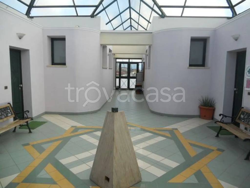 ufficio in vendita ad Avezzano