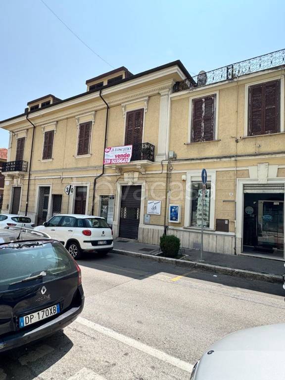casa indipendente in vendita ad Avezzano
