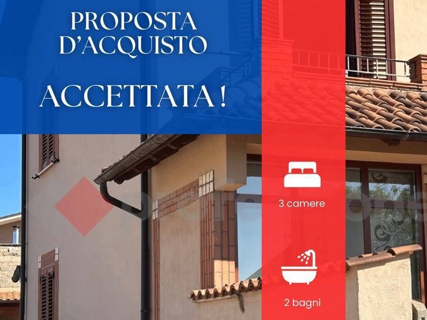 casa indipendente in vendita ad Avezzano in zona Caruscino