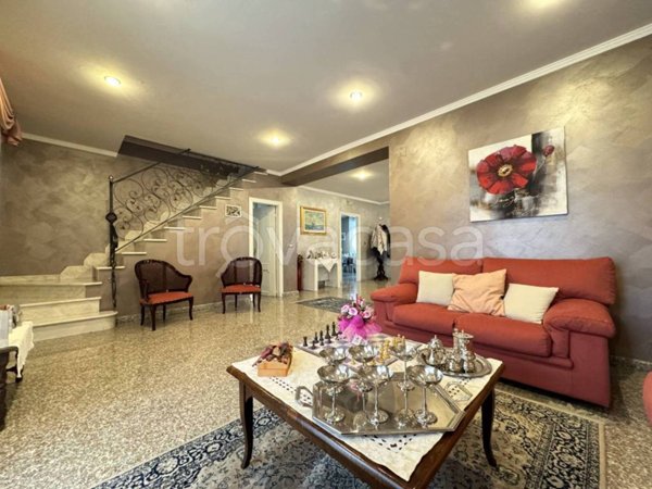 casa indipendente in vendita ad Avezzano