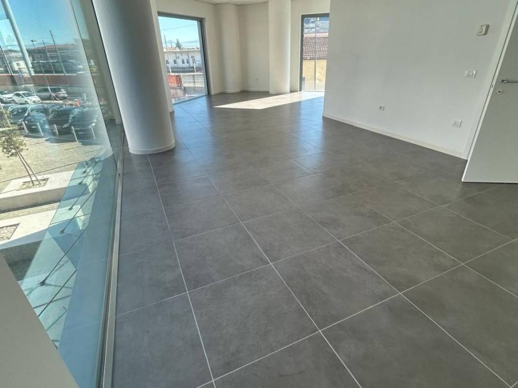 ufficio in vendita ad Avezzano