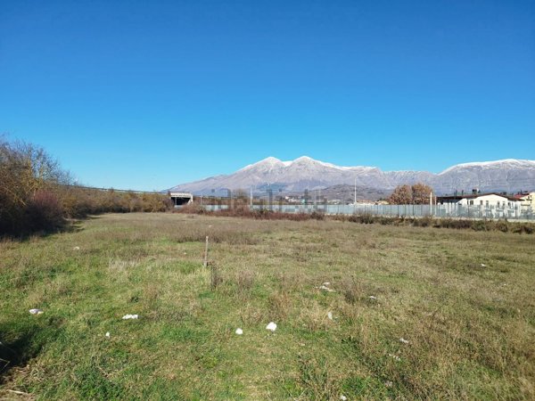 terreno edificabile in vendita ad Avezzano