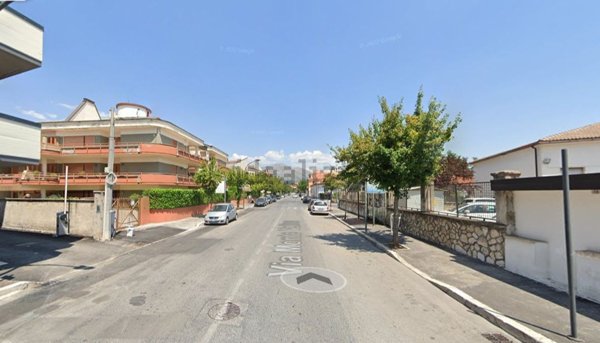 casa indipendente in vendita ad Avezzano