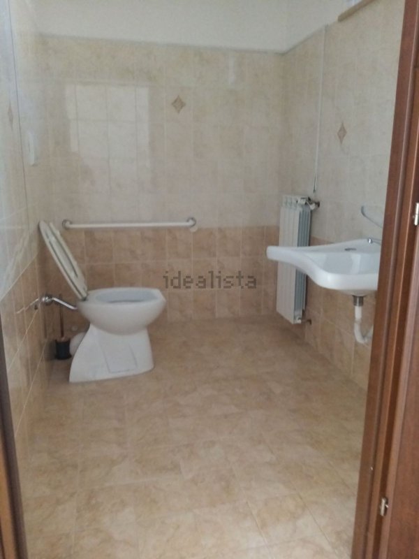 ufficio in vendita ad Avezzano