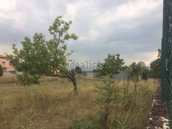 terreno edificabile in vendita ad Avezzano in zona San Pelino