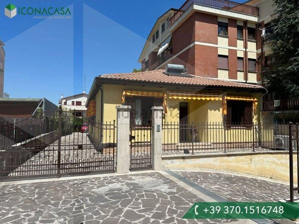 casa indipendente in vendita ad Avezzano