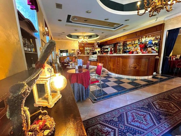 negozio in vendita ad Avezzano