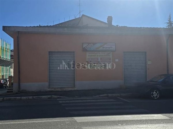 appartamento in vendita ad Avezzano in zona Caruscino