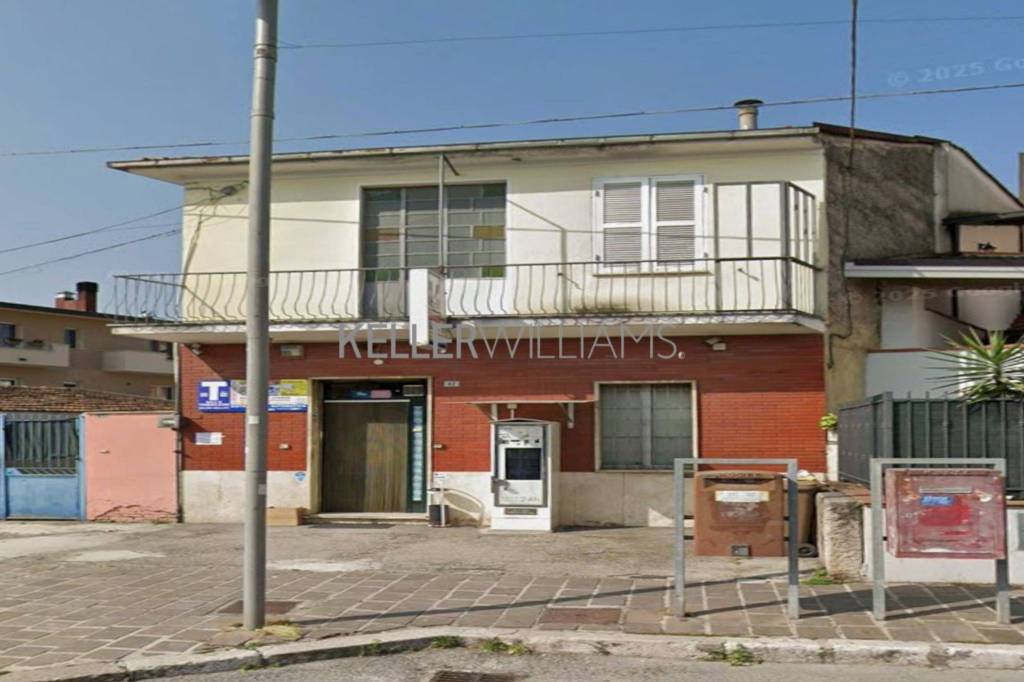 casa indipendente in vendita ad Avezzano