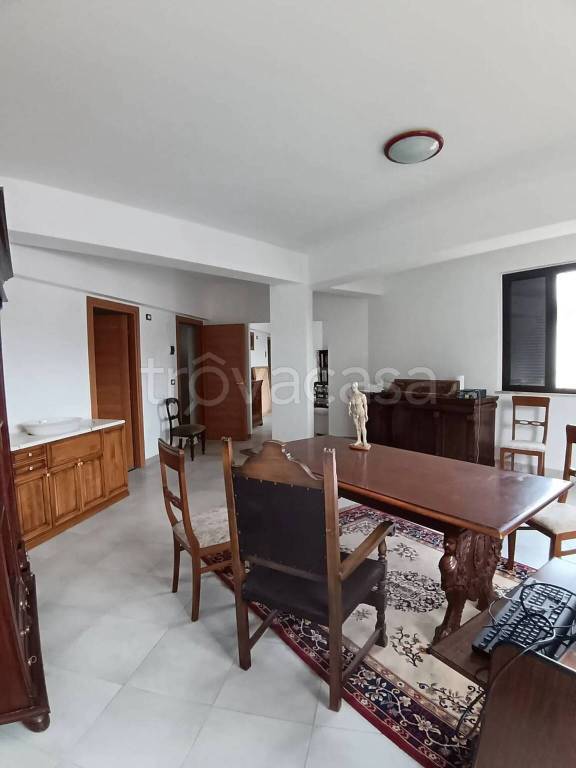 ufficio in vendita ad Avezzano