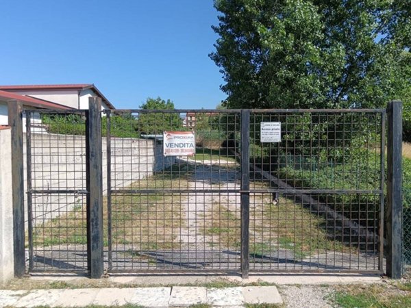 terreno edificabile in vendita ad Avezzano
