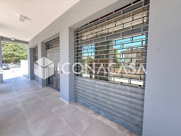 locale commerciale in vendita ad Avezzano