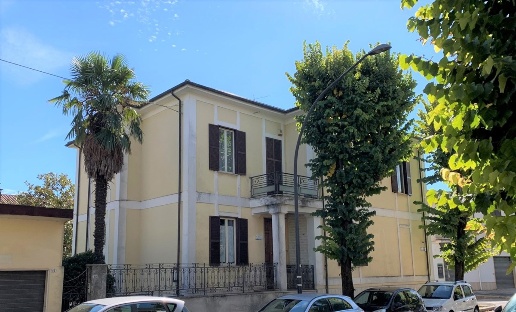 casa indipendente in vendita ad Avezzano