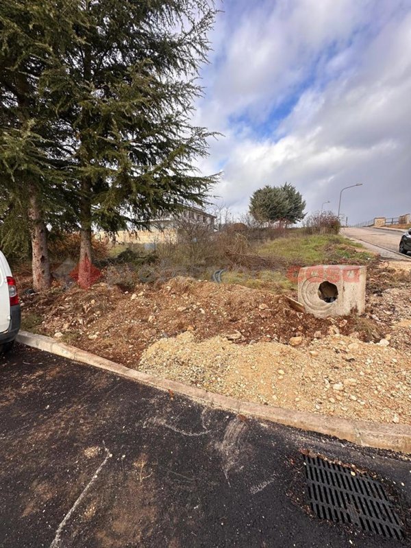 casa indipendente in vendita ad Avezzano