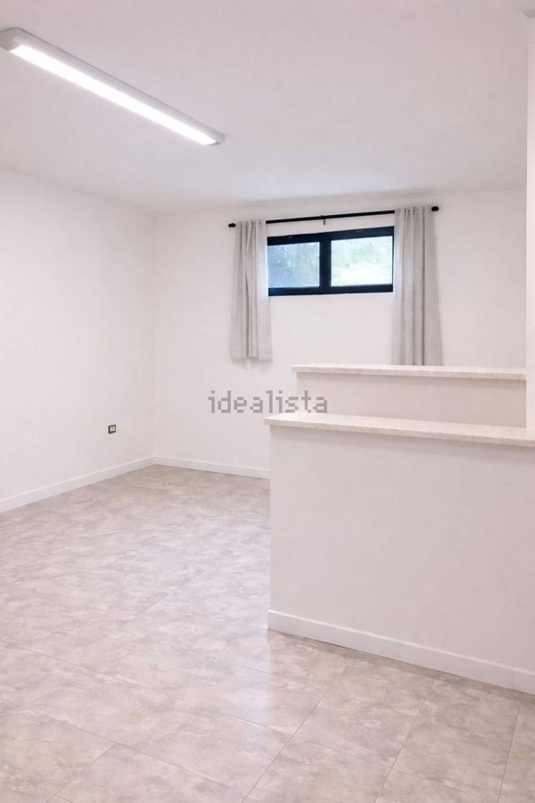 locale commerciale in vendita ad Avezzano