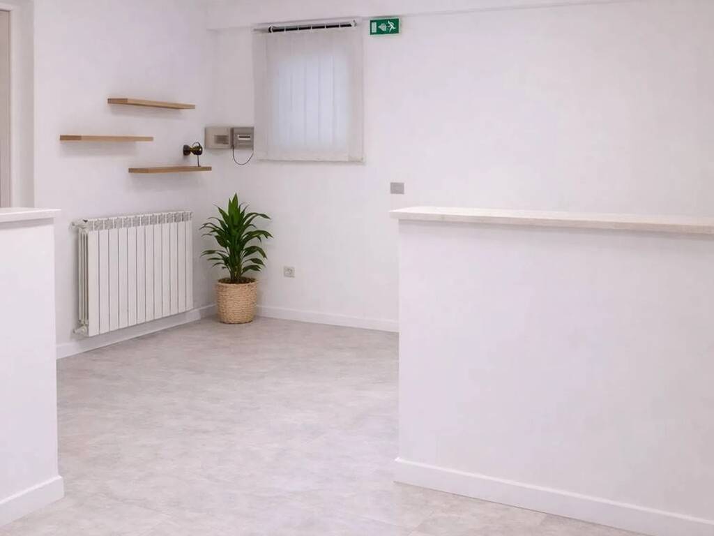 negozio in vendita ad Avezzano