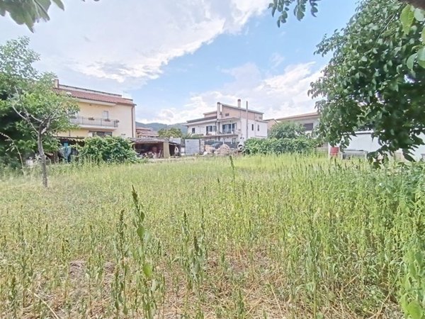 terreno edificabile in vendita ad Avezzano