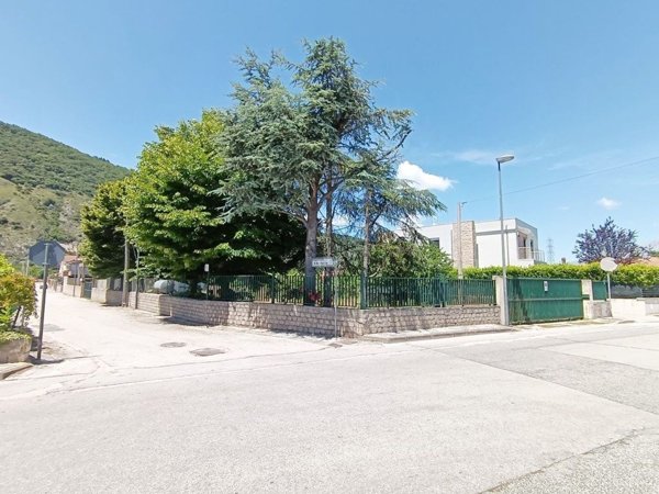 terreno edificabile in vendita ad Avezzano