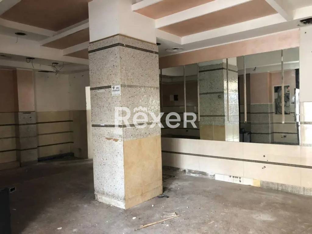 negozio in vendita ad Avezzano