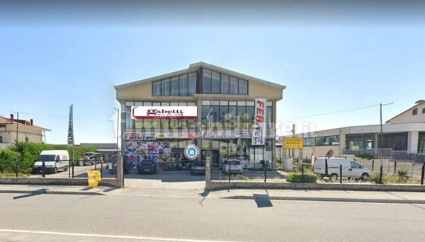 ufficio in vendita ad Avezzano in zona Via Nuova