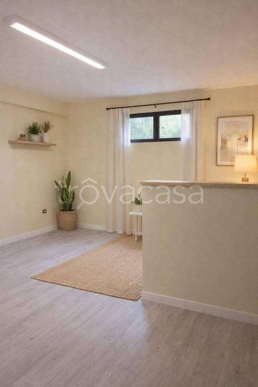 negozio in vendita ad Avezzano